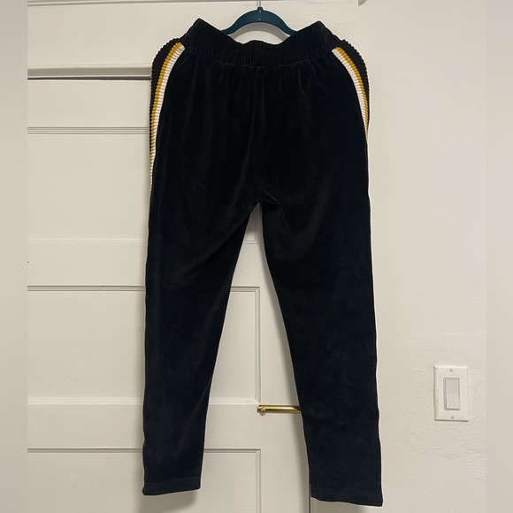 EUC Men’s Medium Palm Angles Chenille Straps Velvet Sweatpants In Black/Yellow - Picture 10 of 15
